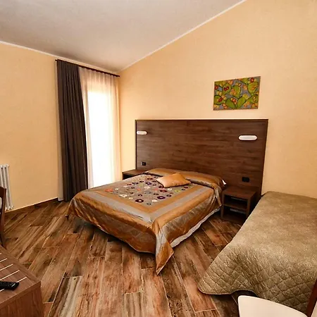 Il Drago Vakantieboerderij Mirabella Imbaccari